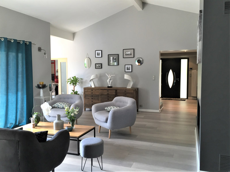 logis-conseil-maison-interieur-salon-fauteuils